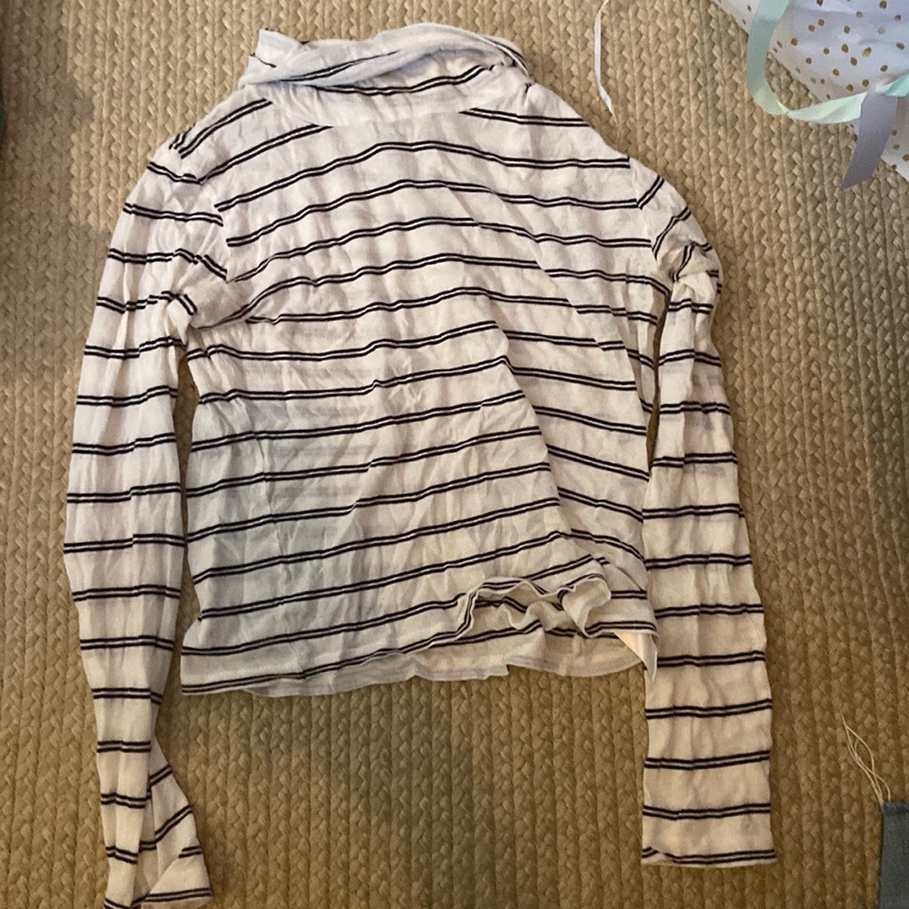 urban outfitters turtle neck long sleeve